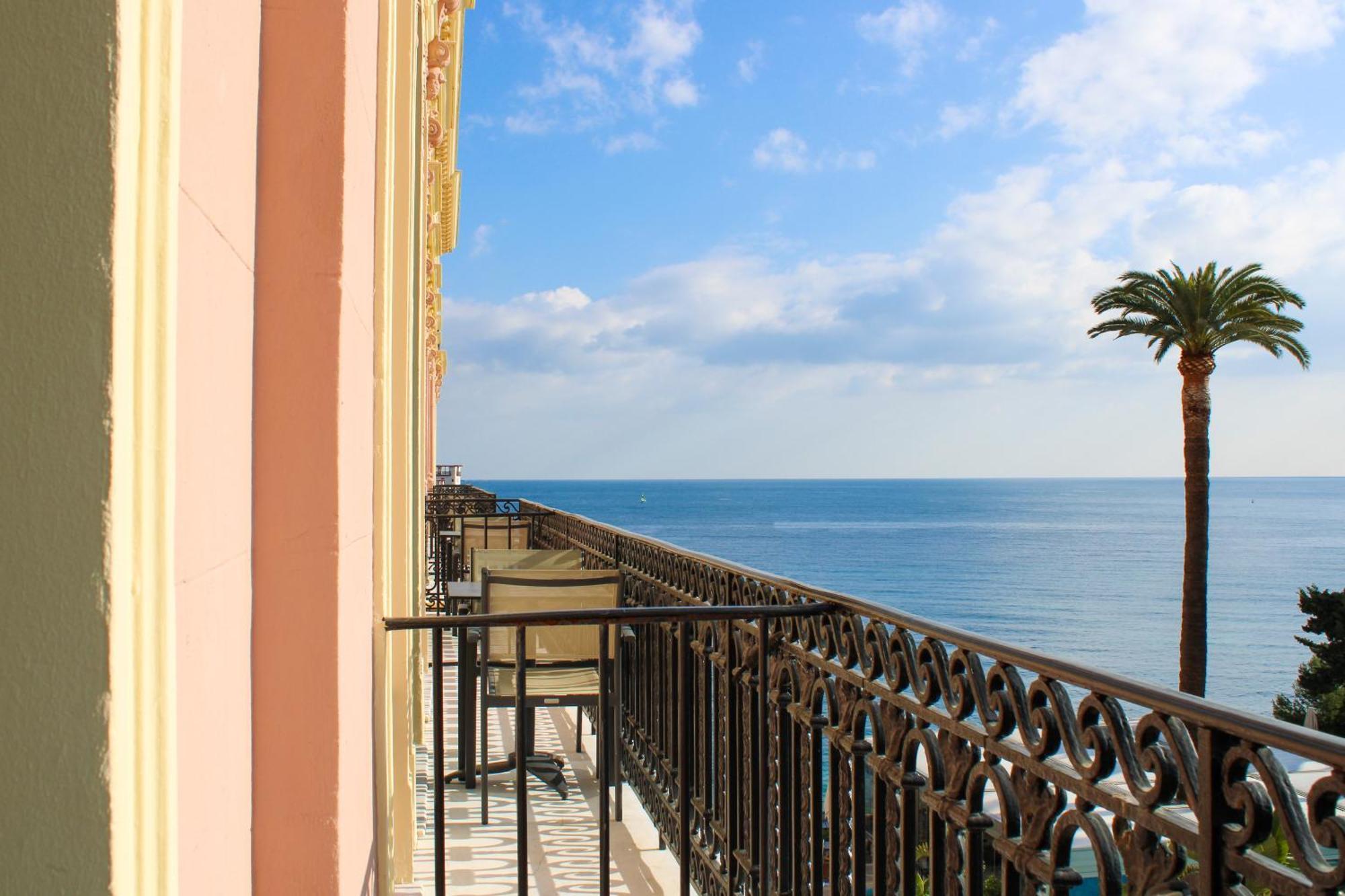 Hotel Royal-Riviera Сен-Жан-Кап-Фера Екстериор снимка