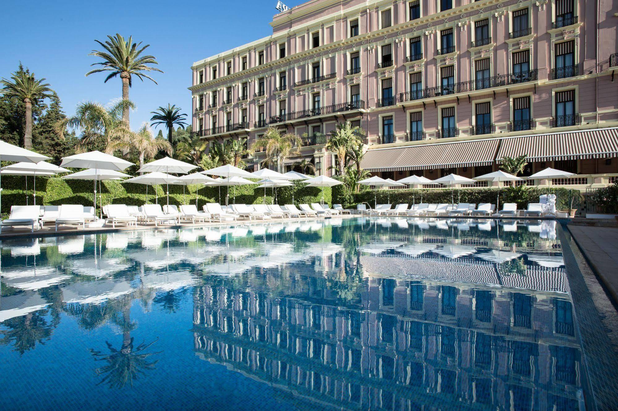 Hotel Royal-Riviera Сен-Жан-Кап-Фера Екстериор снимка