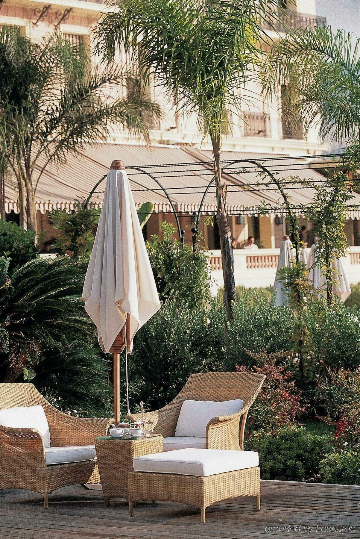 Hotel Royal-Riviera Сен-Жан-Кап-Фера Екстериор снимка