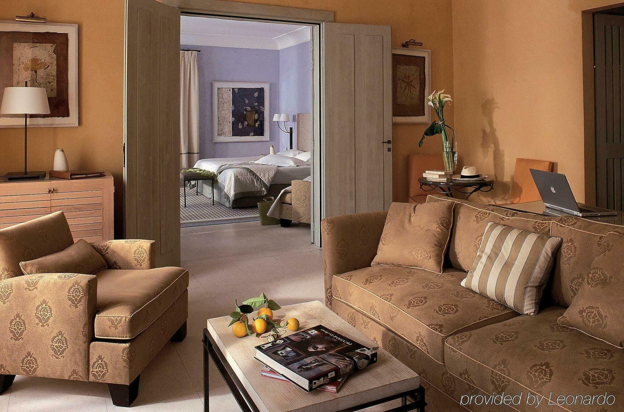 Hotel Royal-Riviera Сен-Жан-Кап-Фера Стая снимка